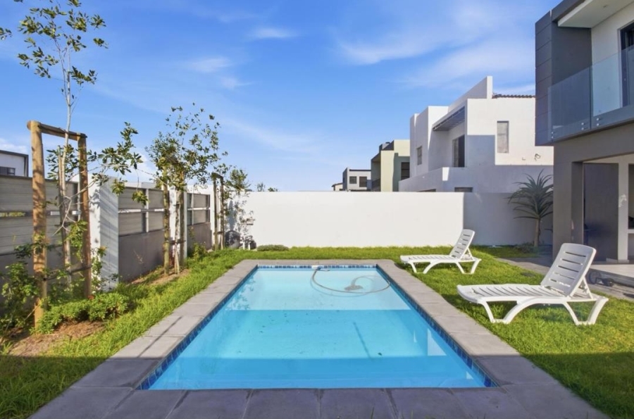 4 Bedroom Property for Sale in Sandown Western Cape